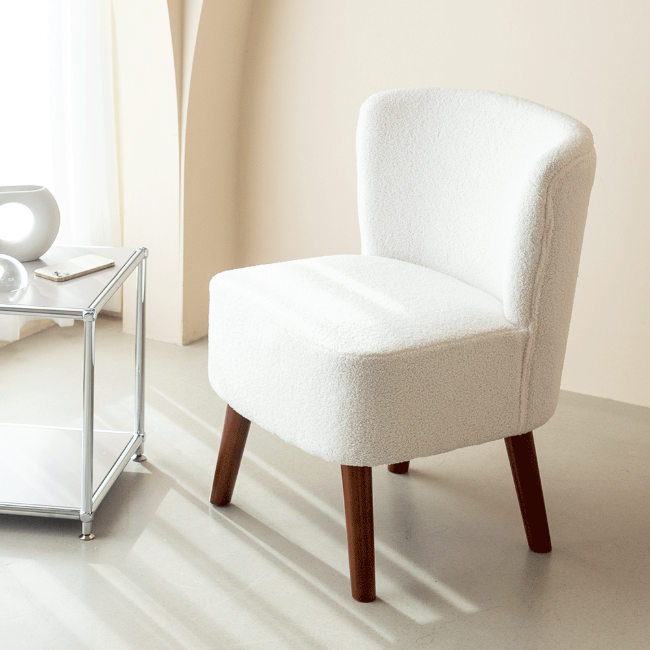 폴 북유럽 카페 의자 양털 원목 예쁜 인테리어 가구 디자인 의자